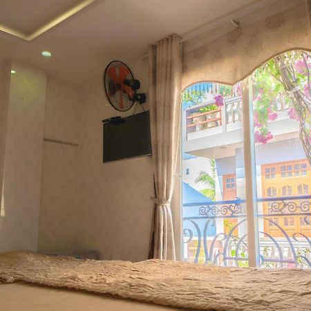 Hotel Hoang Thinh Đà Nẵng Kültér fotó
