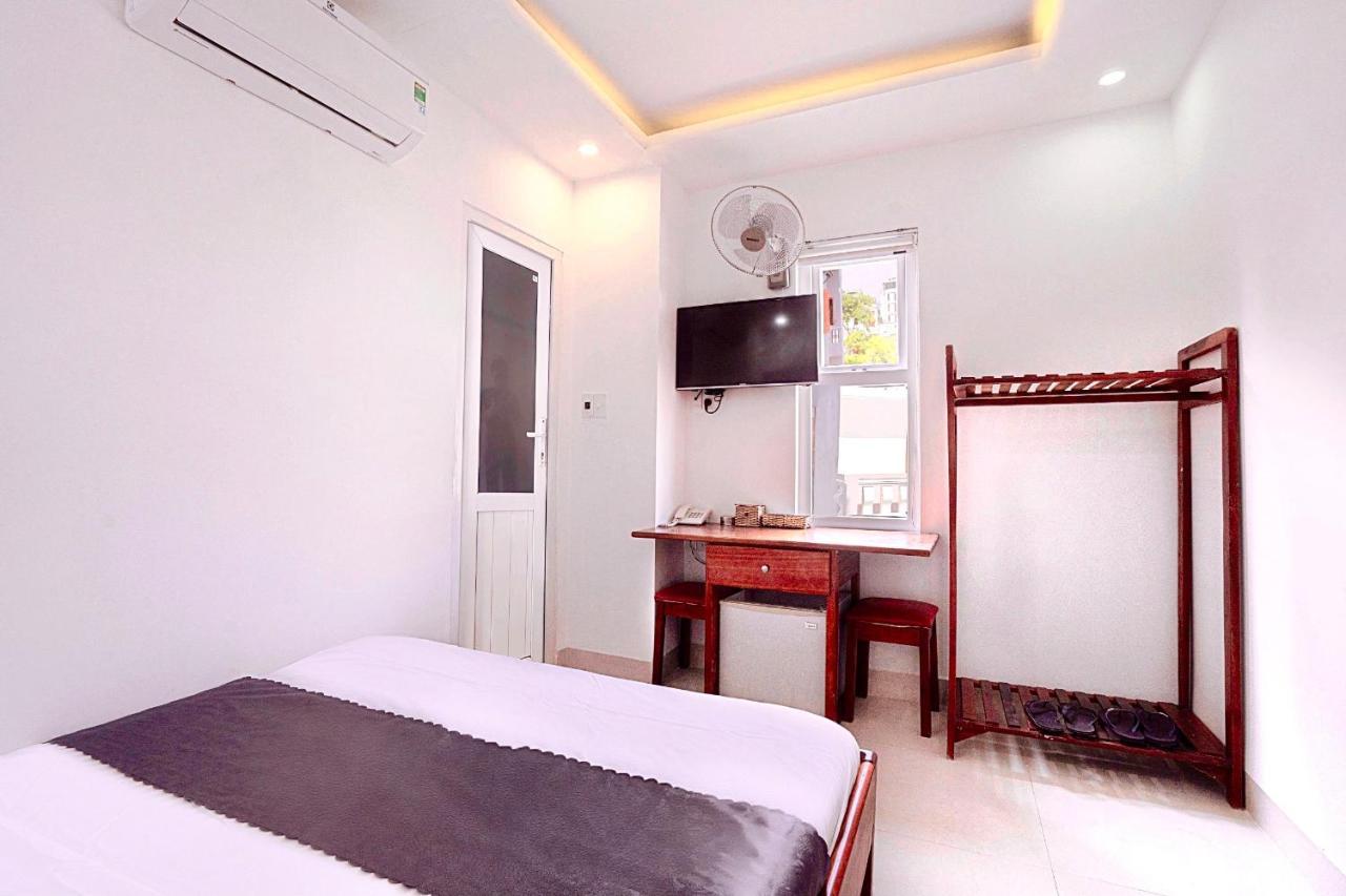 Hotel Hoang Thinh Đà Nẵng Kültér fotó